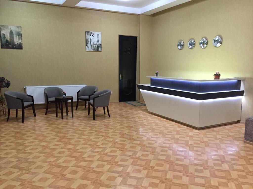 Argopalace Кутаїсі Екстер'єр фото